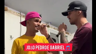 COM VOCÊS JOÃO PEDRO E GABRIEL