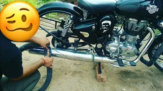 Royal Enfield | How To Fix Puncture On Long Ride | Mehra Riderzz | DIY