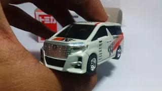 TAKARA TOMY TOYOTA ALPHARD!!! custom RACE LOOK..