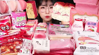 ASMR🩷편의점 핑크 디저트 먹방🌸연세딸바생크림빵 딸기크럼블버터바 딸기마카롱 상큼딸기샌드 초코비딸기맛딸기우유 PINK DESSERT CAKE BREAD MACARON MUKBANG