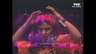Natacha Atlas - Mon amie la rose (Live - 2001)
