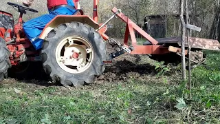 Tractoras Lander 621 DT. Pregătim teren ...