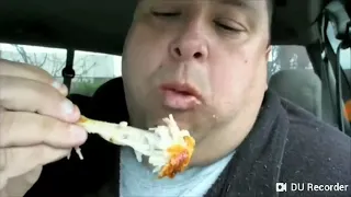 Joey eating chicken in reverse speed up