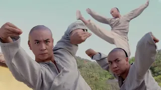 【Kung Fu Movie】Family killed, the lad trains under a Shaolin master, mastering Tiger Fist to avenge.