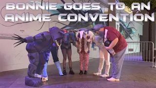 Bonnie Goes To An Anime Convention (FNAF)