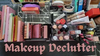 Makeup Declutter | Ce produse pleacă și ce am păstrat