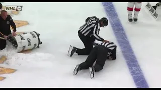 Referee Gets DESTROYED At Boston BRUINS Vs Carolina Hurricanes Game