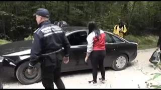 Šokantan snimak hapšenja dvije žene u krijumčarenju migranata