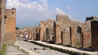 The Greco-Roman site of the Naples region Pompeii Herculaneum Paestum