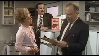 Fawlty Towers: Veal substitute