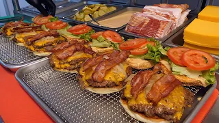 American style Bacon Double Cheeseburger - Korean street food