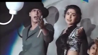 Shahrukh as Raj Kapoor: Tribute To Raj Kapoor