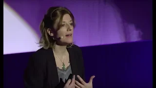 Una súper heroína para curar el VIH | Carolina Gutiérrez Montero | TEDxAlcoi