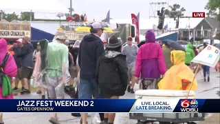 Rain doesn't bother Jazz Fest attendees