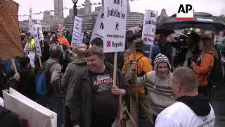 REPUBLICAN PROTEST HELD NEAR TOWER BRIDGE ON QUEEN'S JUBILEE