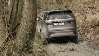 Land Rover Discovery 2021 Mud Test with Asphalt Tires
