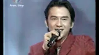 Phiêu du - Đan Trường (Lễ trao giải VTV Bài hát tôi yêu 2002)