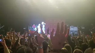 Yungblud helps fan come out onstage (Live in Dallas)