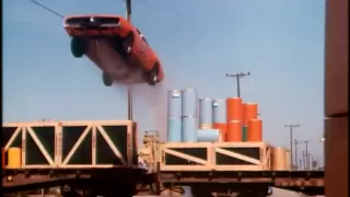 The Dukes of Hazzard: General Lee train jump and barrel punt!