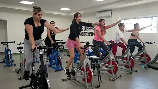 Rutina de cardio 🚴🏼‍♀️🔥 cerrando semana #rutina #cardio #Aerospin #somos Queen's Aerospin