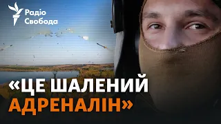 «Страху немає. Є тільки адреналін»: кадри бойової роботи пілотів ЗСУ зсередини гелікоптера МІ-8