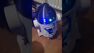 R2D2 Remote Control Droid - 3D Printed with RC control