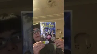 DVD unboxing of the Adams family