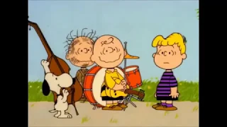 Peanuts Singing  25 Or 6 To 4  by Chicago [MUTED]