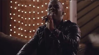 Leslie Odom Jr. - Christmas (Official Live Video)