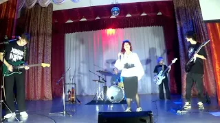 Сольный концерт рок-группы Гимназии