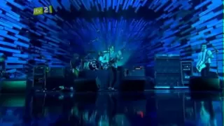 A - Kings Of Leon - Use Somebody (Live @ Brit Awards 2009)