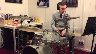 Macaulay - Ramble On (Led Zeppelin drum cover)