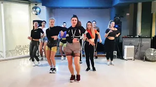 Farina, Maluma - Así Así - Zumba choreo @Sochidance