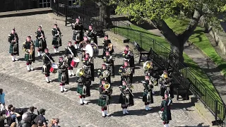 Black Watch pipes plays "Wha' saw the 42nd" - Edinburgh Castle [4K/UHD]