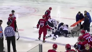 Hockey goes wrong