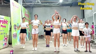 Aerobics Giật Chậm Anh Có Thể Đừng Rời Xa Em Được Không