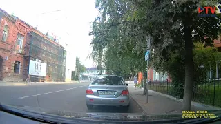 В Воронеже рабочий упал с крыши