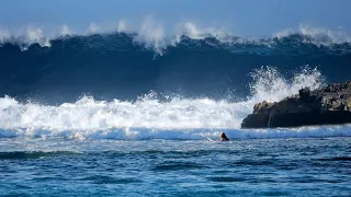 Major Swell Hits the Caribbean SOLID SIZE