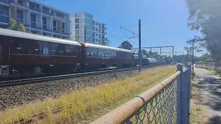 3265 'Hunter' and 3526 departure from Rhodes (trainspotting)