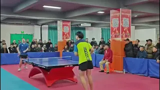 Chinese amateur game (penholder vs shake hand)