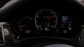 Porsche Macan Turbo Performance Package 0-100 KM/H Launch Control