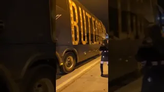 ônibus do Gustavo lima se despedindo de Barbacena MG