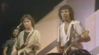 10CC   Dreadlock Holiday Aug 1978 TOTP2 DivX