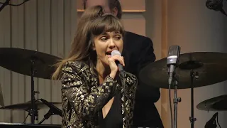 Giant Steps / Pas de Géant | Peter Beets & the New Jazz Orchestra ft. Camille Bertault