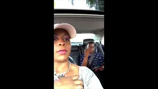 Kid Gets Caught Flipping Off His Mom but i edit #Hilarious 🖕🏿