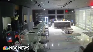 $500k jewelry heist in Florida caught on camera