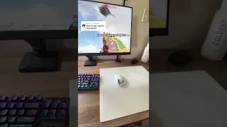 spinning a mouse on the FASTEST GLASS mousepad...