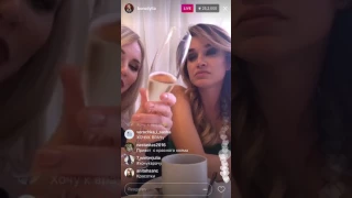 Ксения Бородина с Дашей Пынзарь на открытии салона, Instagram 18-05-2017