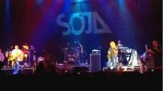 SOJA - Faith works / Rest of my life - En Vivo Rosario 2012