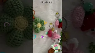 Crochet Flower Keychain 🌺🌺🌺 (V573) #amigurumicrochet #shorts